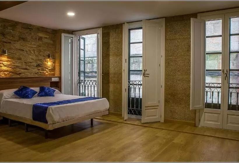 هتل Oxford Suites Santiago De Compostela