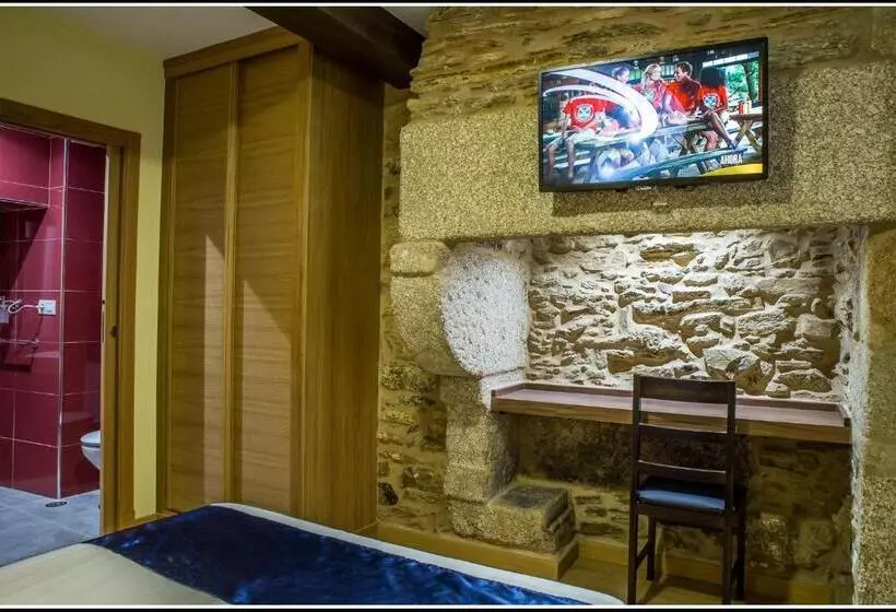 هتل Oxford Suites Santiago De Compostela