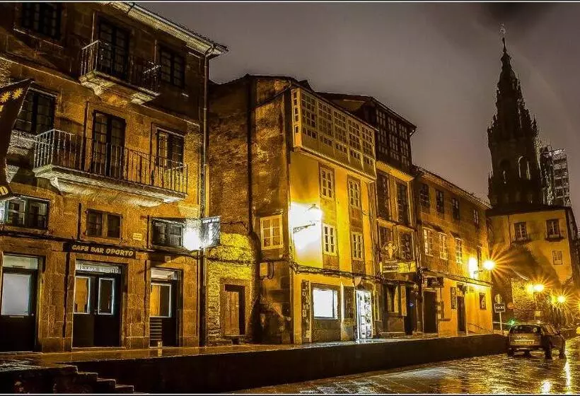 هتل Oxford Suites Santiago De Compostela