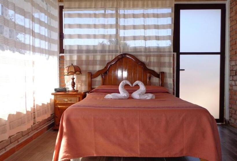 فندق Zirahuén Cuin Habitaciones Rústicas