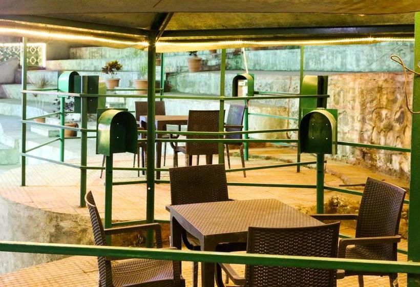 Pratikruti The Lakeview Resort