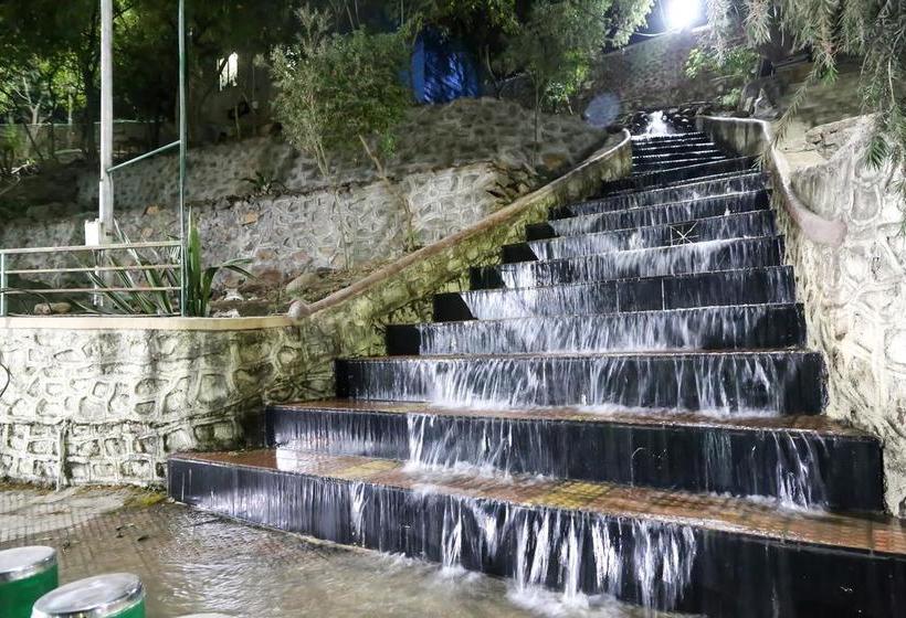 Pratikruti The Lakeview Resort