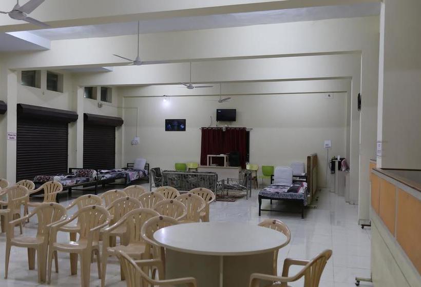 Pratikruti The Lakeview Resort