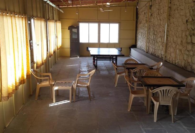 Pratikruti The Lakeview Resort