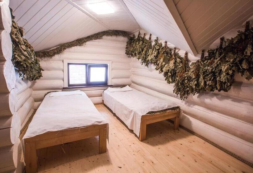 منتجع Westhills Cottage Town & Spa