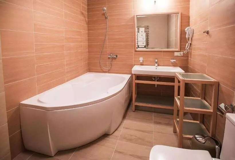リゾートホテル Westhills Cottage Town & Spa