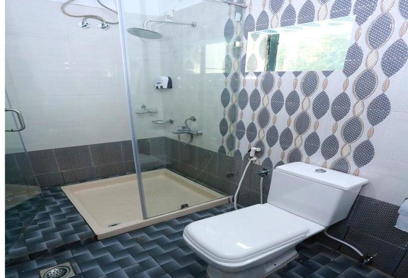 تختخواب و صبحانه Sophiya Suites