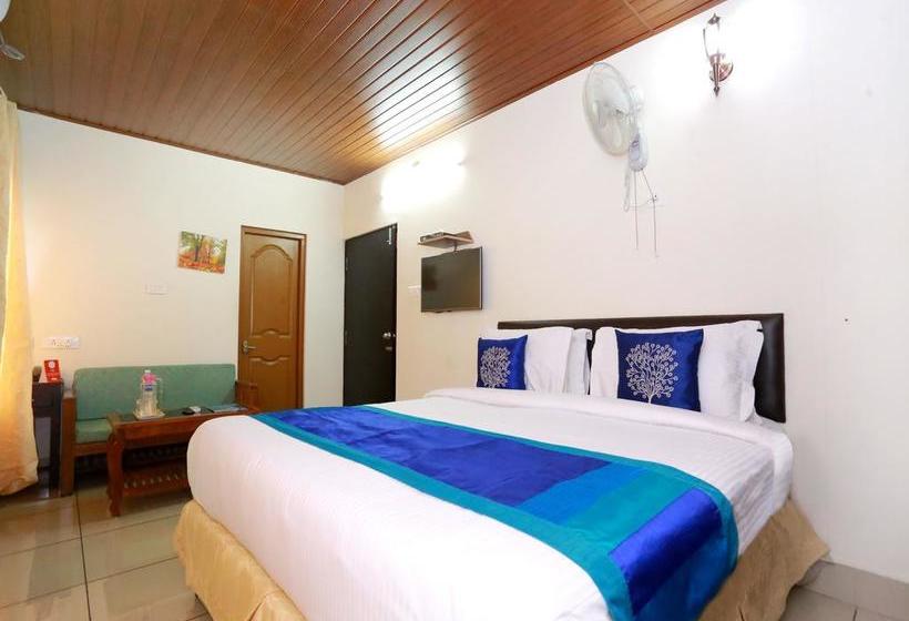 تختخواب و صبحانه Sophiya Suites