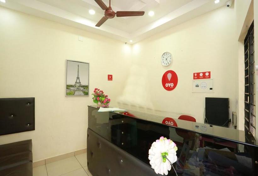 تختخواب و صبحانه Sophiya Suites