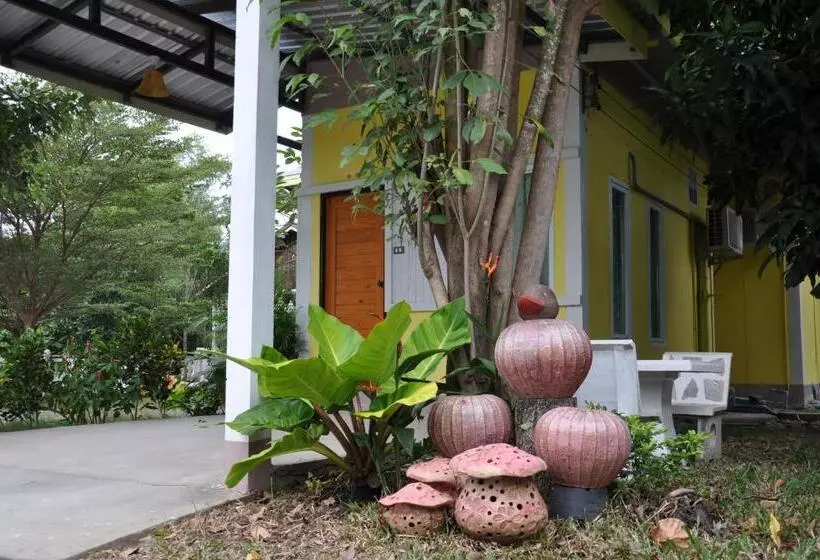 Feel Good Resort