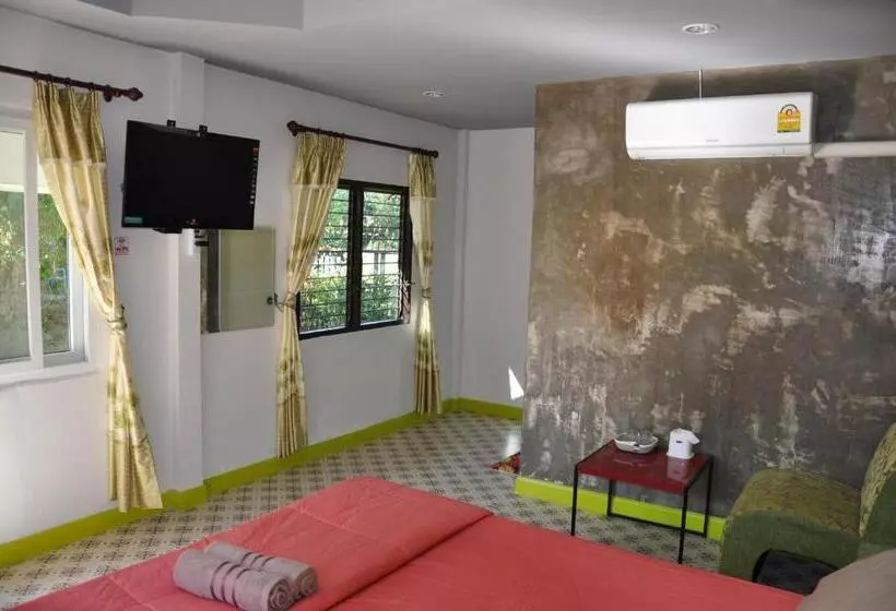 Feel Good Resort