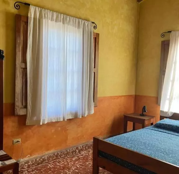 Hostel Iguana Azul