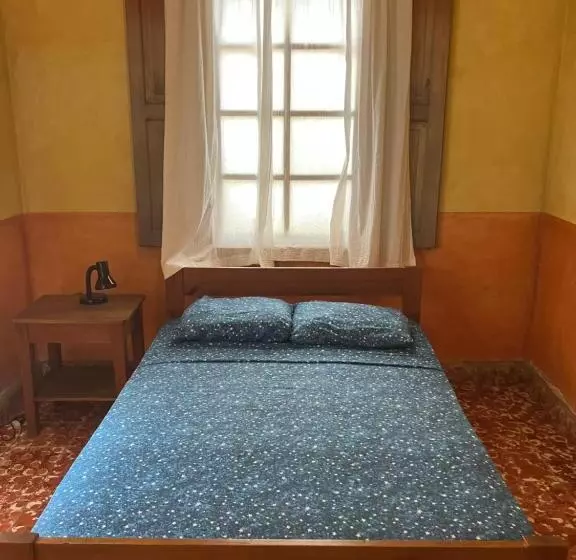 Hostel Iguana Azul