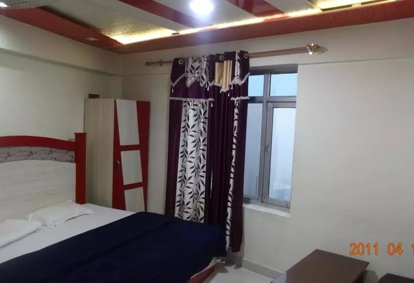 Hotelli Dalhousie Hill Resort