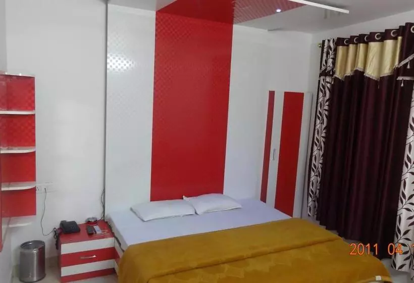 Hotelli Dalhousie Hill Resort