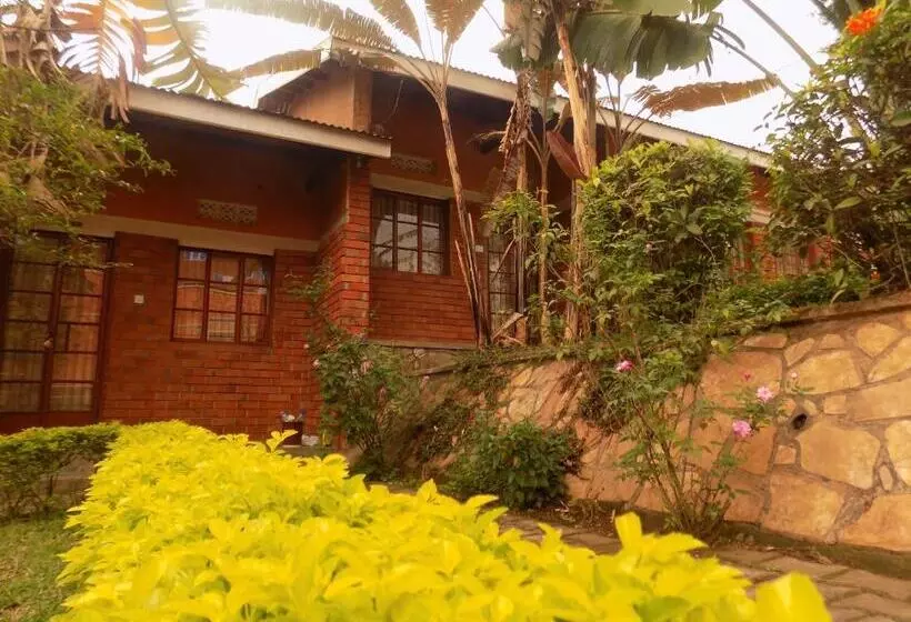 هتل Meliva Guest House Mbarara