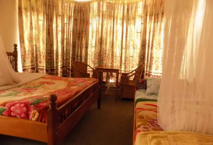 هتل Meliva Guest House Mbarara
