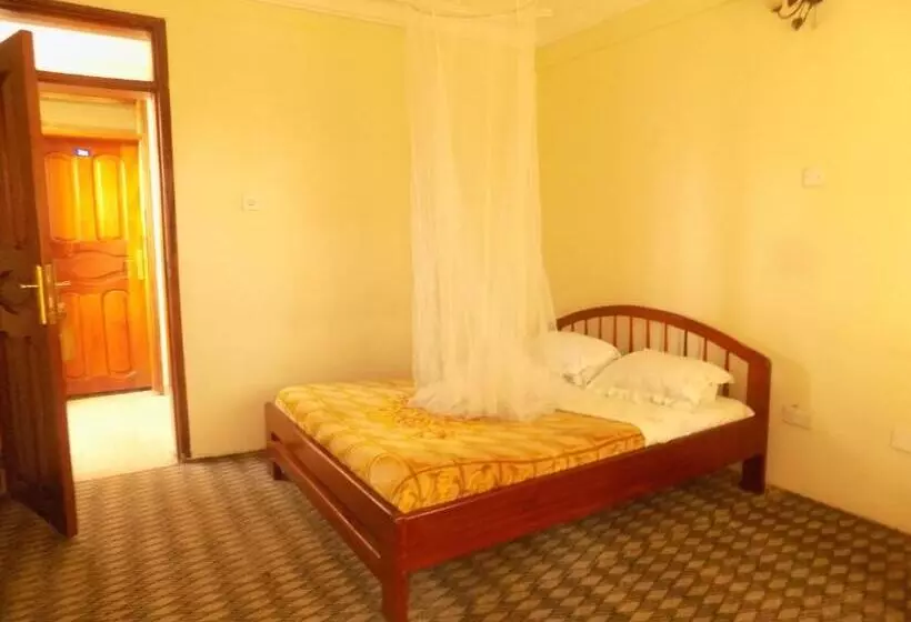 هتل Meliva Guest House Mbarara