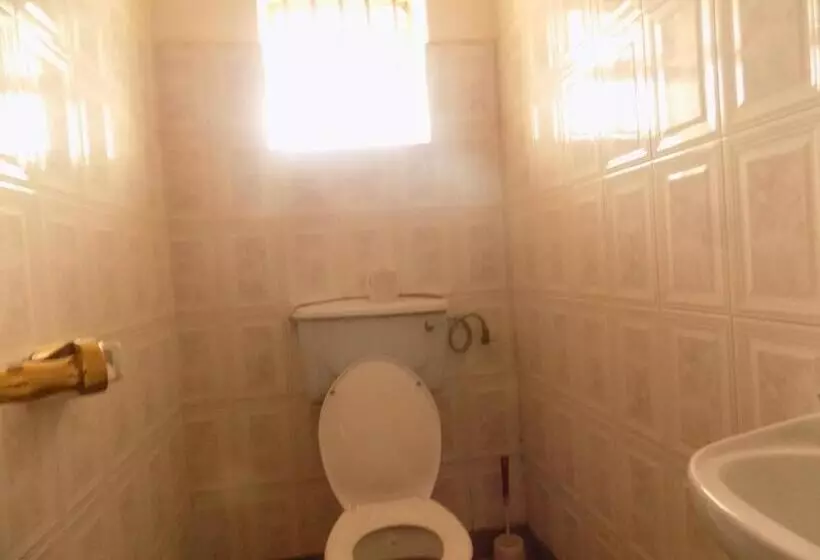 هتل Meliva Guest House Mbarara
