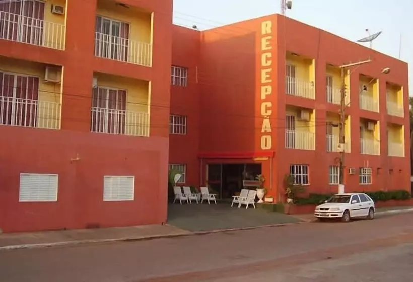 Hotelli Pirâmide Palace