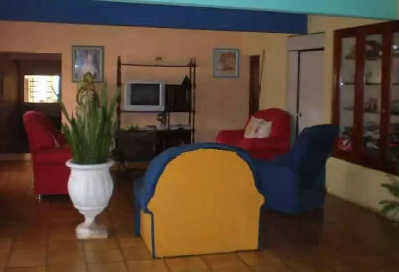 Hotelli Pirâmide Palace