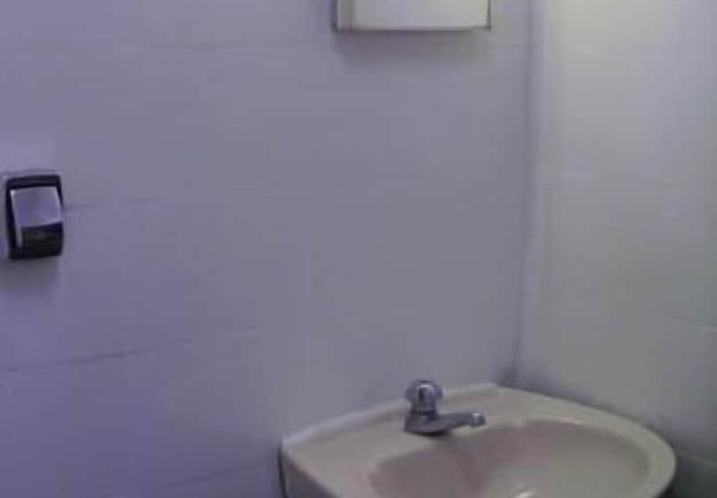 ホテル Pirâmide Palace