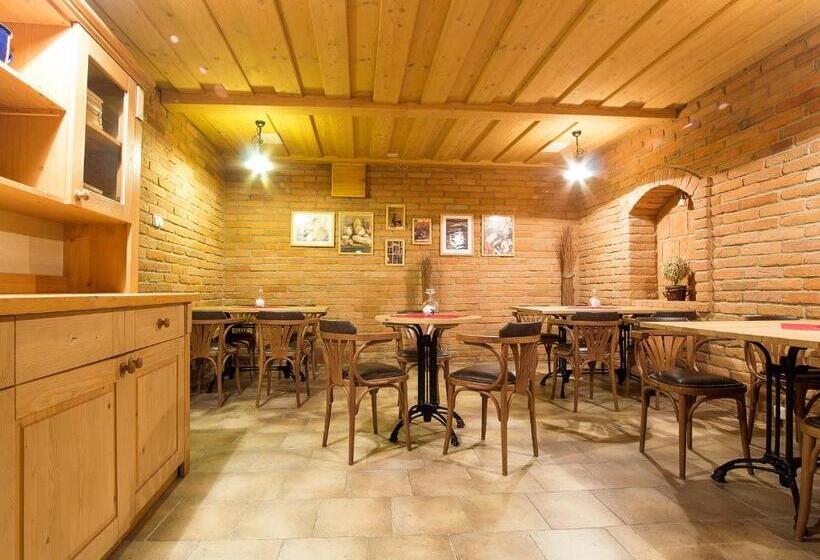 ホテル Pod Věží