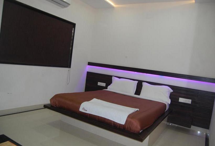 OYO 8022 Hotel Sunil Inn