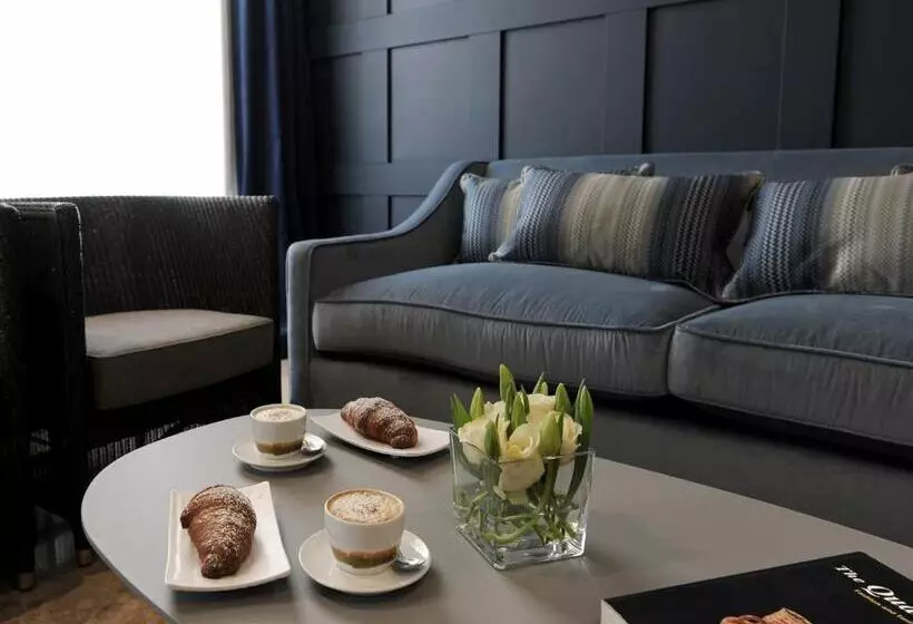 هتل The Manoel Boutique