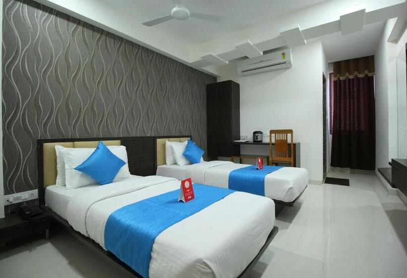 The Pacific Hotel, Vadodara