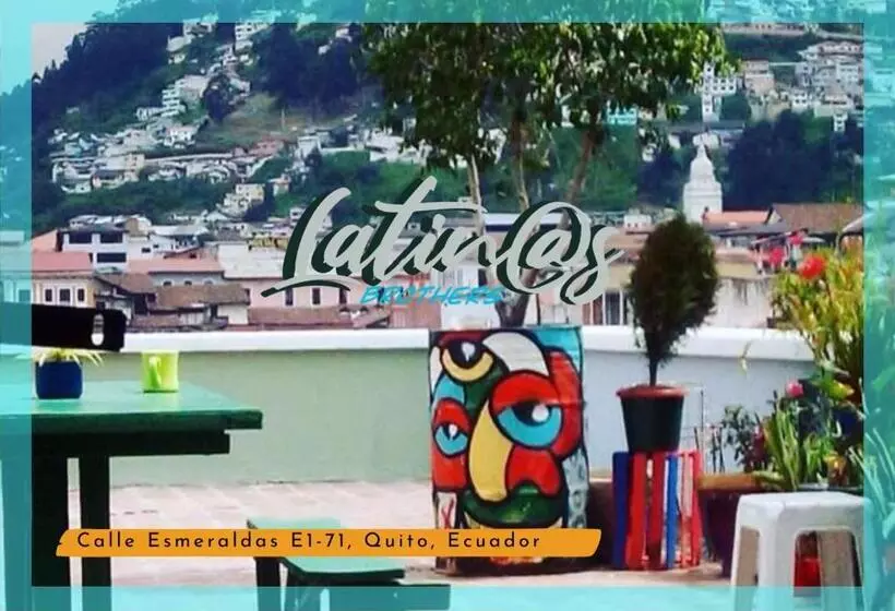 ユースホステル Latinos Brothers House