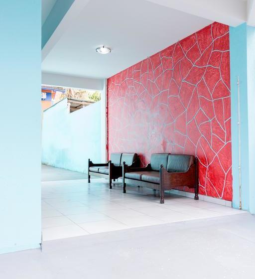 Cabanas Hostel & Suites