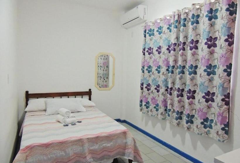 Cabanas Hostel & Suites