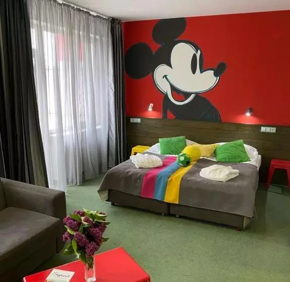 ホテル Emigrand Art