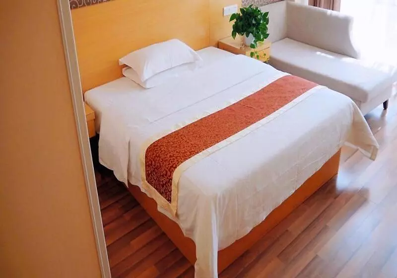 Hotelli Greentree Alliance Ningxia Hui Autonomous Region Yinchuan South Bus Station