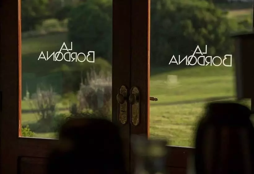 هتل Hostería La Bordona