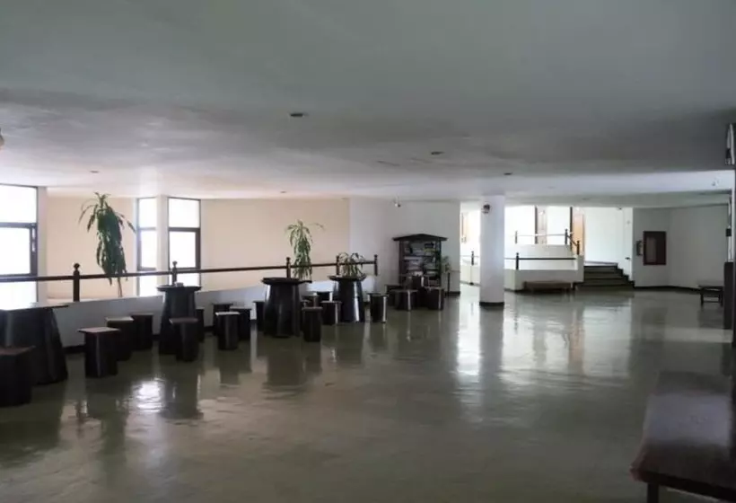 ホテル Petchkasem Grand