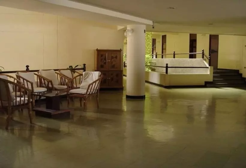 ホテル Petchkasem Grand