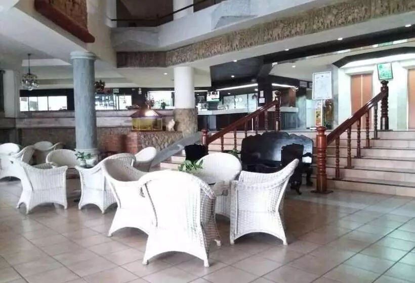 ホテル Petchkasem Grand