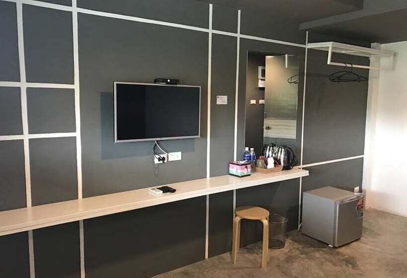 בית מלון כפרי Takuapa Station