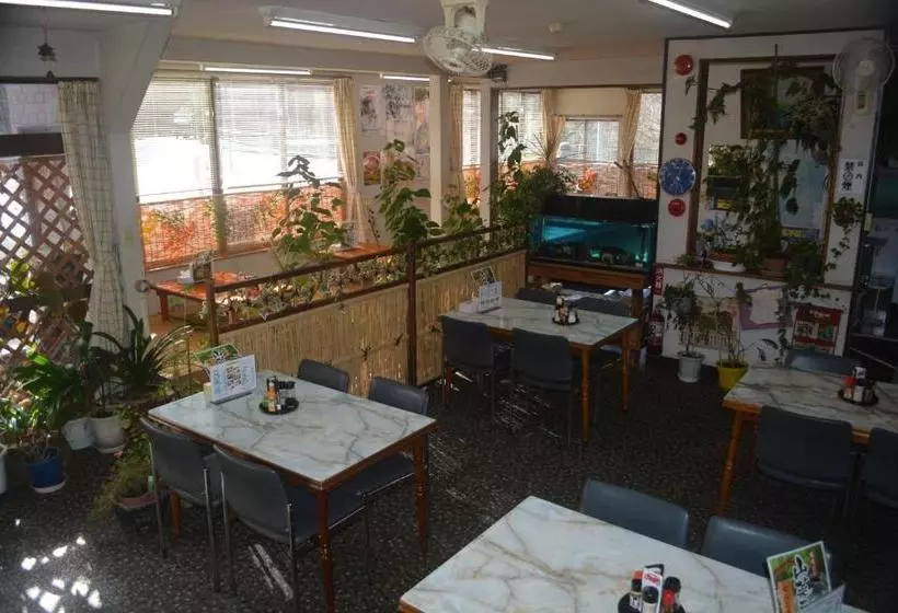 Ryokan Drive Inn Keigetsu