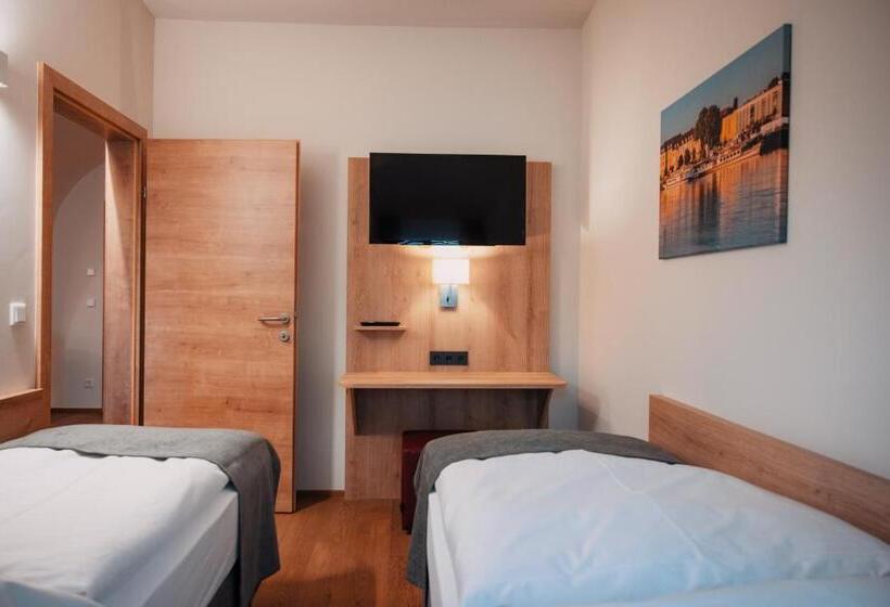 צימר Gasthof Mang