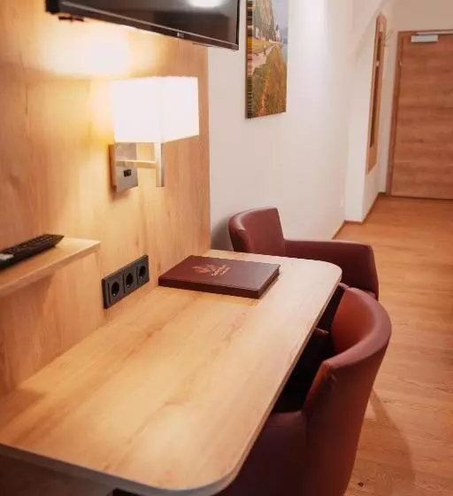 Aamiaismajoitus (B&B) Gasthof Mang