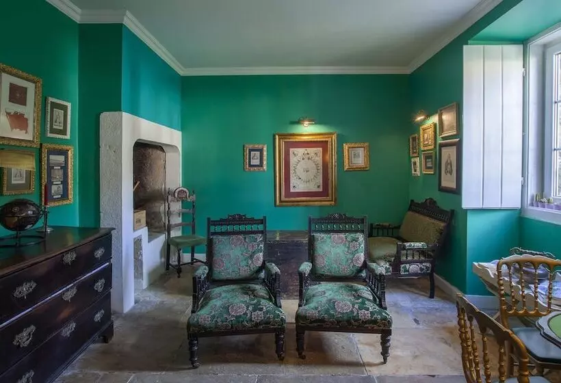 Aamiaismajoitus (B&B) Palácio De Sintra Boutique House