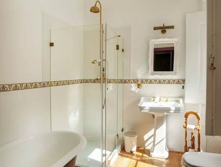 Aamiaismajoitus (B&B) Palácio De Sintra Boutique House