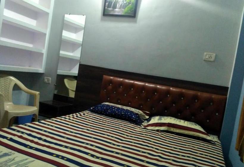 Bliss Hostel Guest House