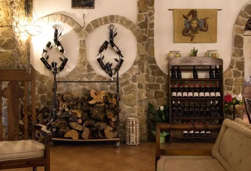 ホテル Castello Di Giuliano