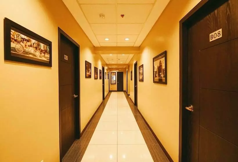Hometown Hotel Makati   Edsa