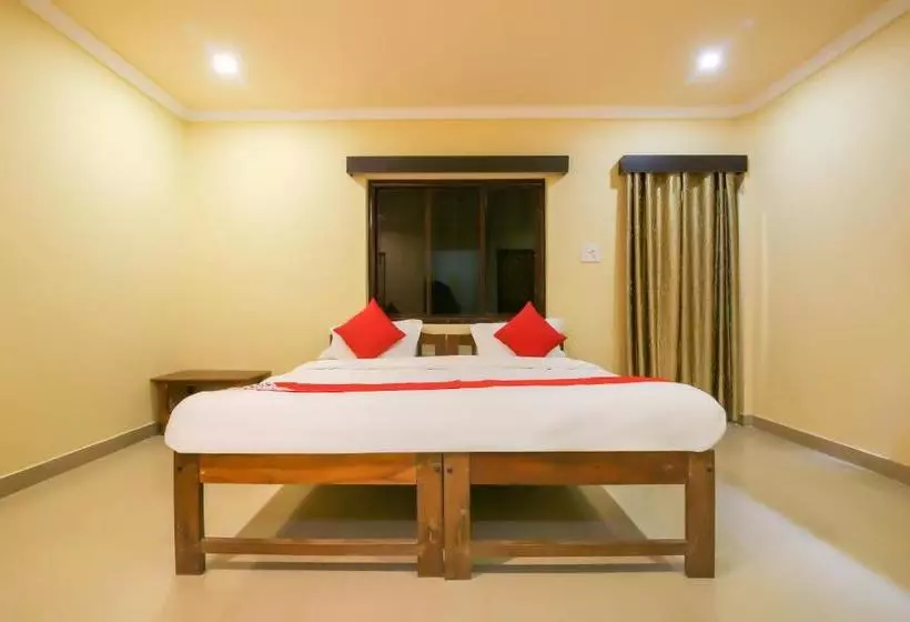 ホテル Oyo Stayout For Family At Calangute