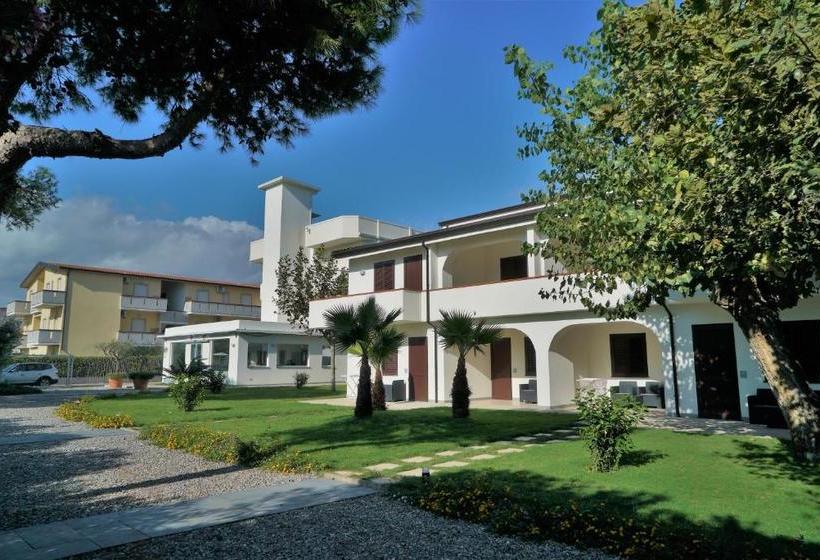 Primavera Club   Hotel Residence